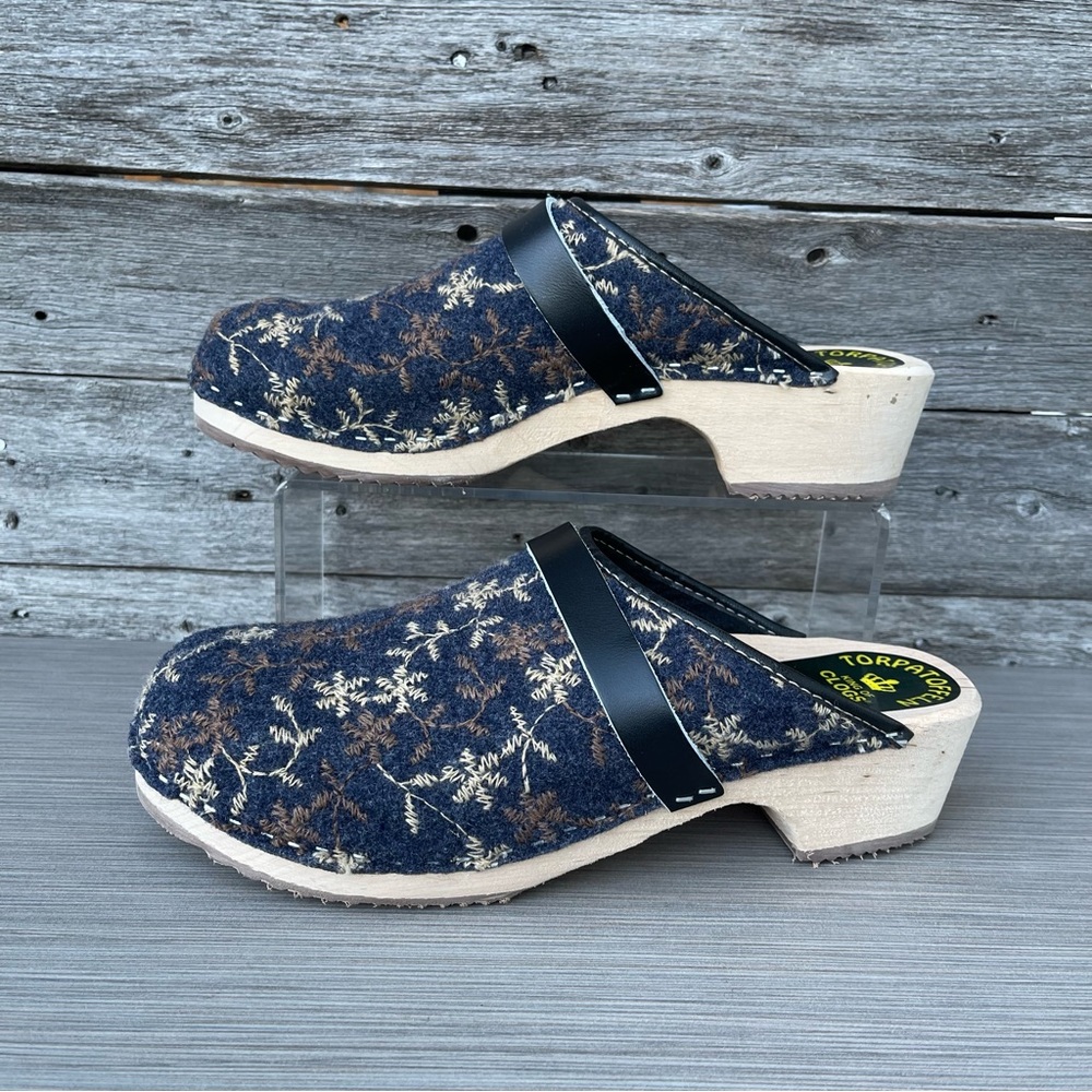 Cape Clogs Midnight Blue Wooly Sweden Clogs